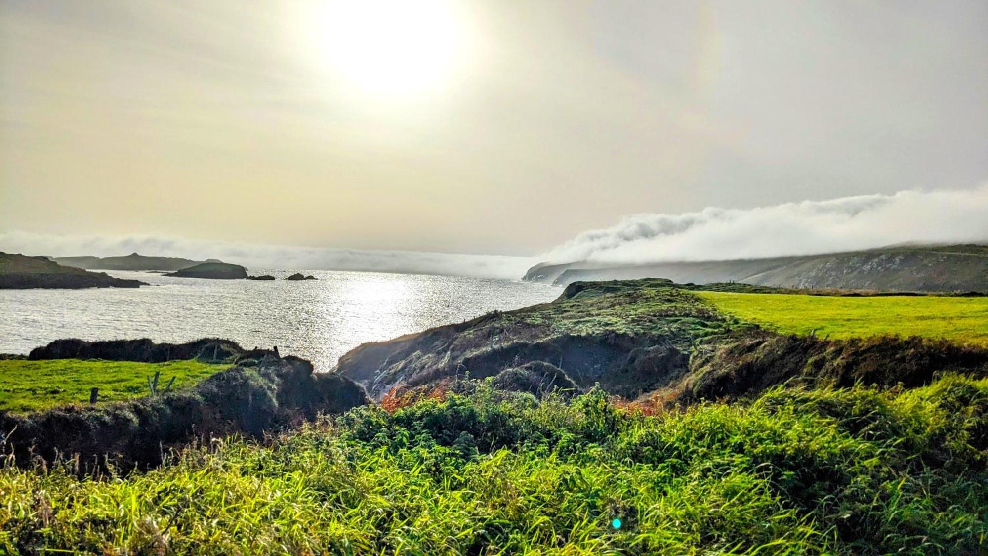 Shore Cottage - Cosy Comfort At The Sea Knights Town 외부 사진